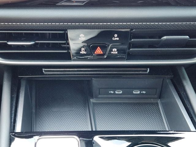 2024 Volkswagen Atlas 2.0T SE w/ Technology