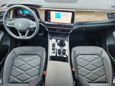 2024 Volkswagen Atlas 2.0T SE w/ Technology