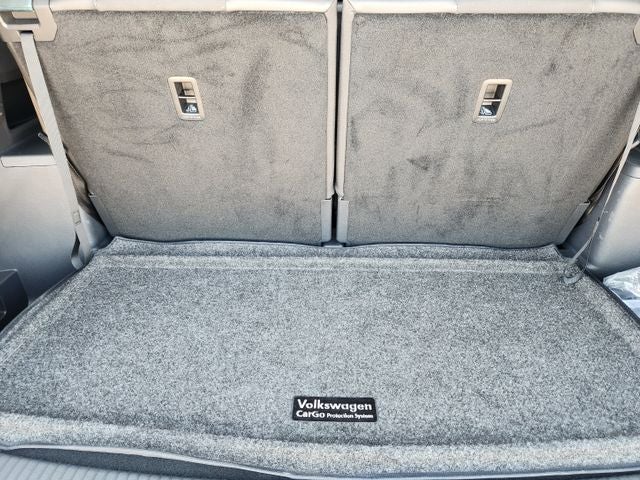 2024 Volkswagen Atlas 2.0T SE w/ Technology