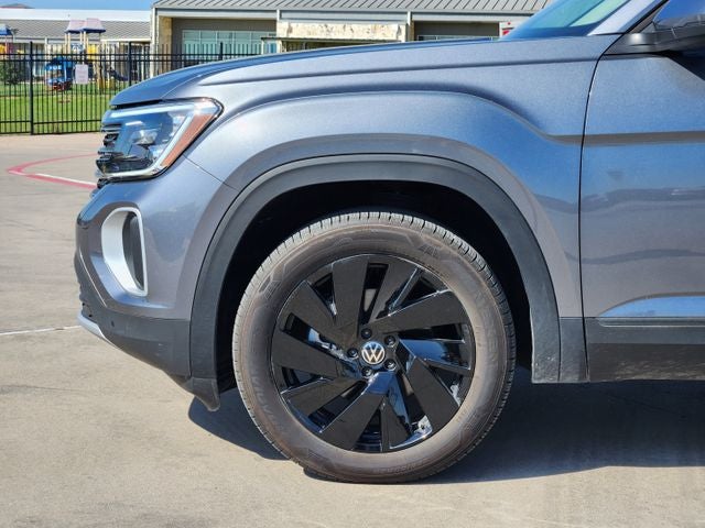 2024 Volkswagen Atlas 2.0T SE w/ Technology