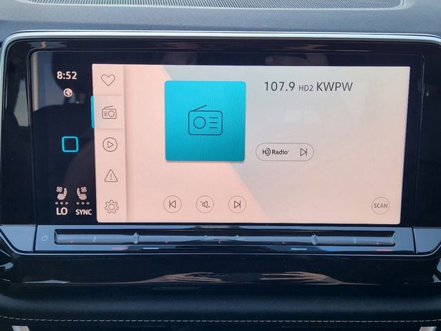 2024 Volkswagen Atlas 2.0T SE w/ Technology