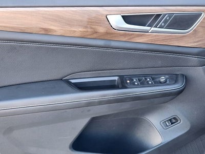 2024 Volkswagen Atlas 2.0T SE w/ Technology