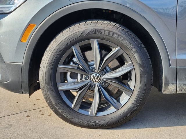 2024 Volkswagen Tiguan 2.0T SE