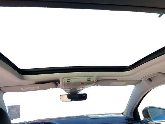 2025 Volkswagen Taos 1.5T SE Black