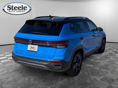 2025 Volkswagen Taos 1.5T SE Black