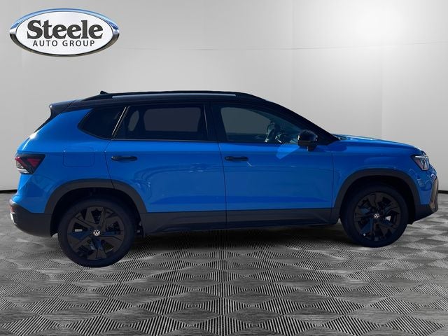 2025 Volkswagen Taos 1.5T SE Black