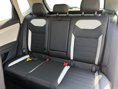 2025 Volkswagen Taos 1.5T SEL