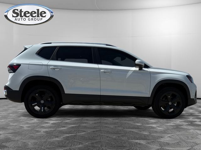 2025 Volkswagen Taos 1.5T SEL