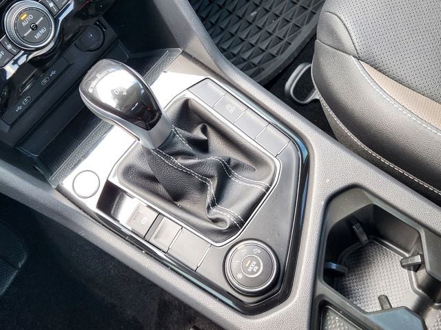 2024 Volkswagen Taos 1.5T SEL