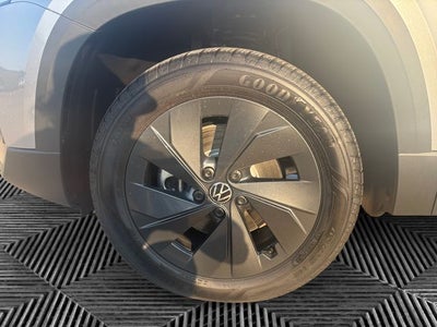 2025 Volkswagen Taos 1.5T S