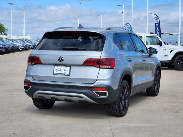 2024 Volkswagen Taos 1.5T SE
