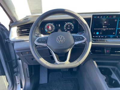 2025 Volkswagen Tiguan 2.0T SE