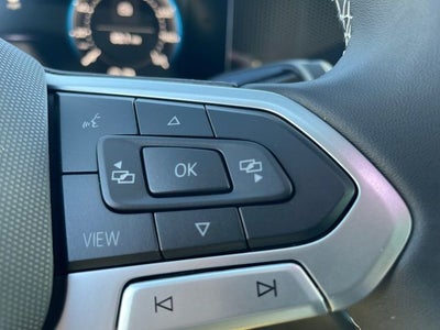 2025 Volkswagen Tiguan 2.0T SE