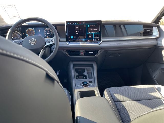 2025 Volkswagen Tiguan 2.0T SE