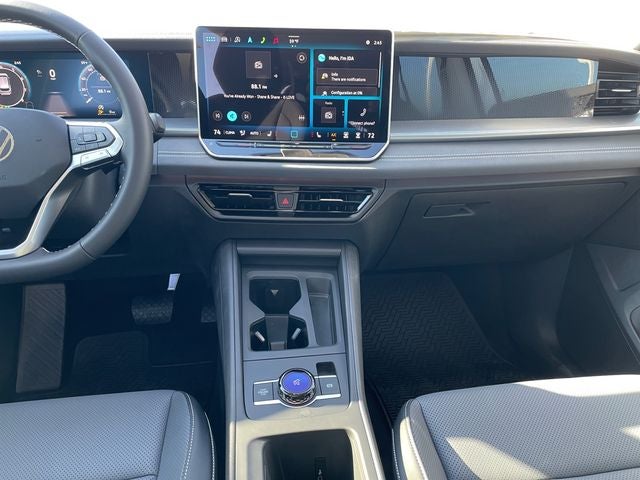 2025 Volkswagen Tiguan 2.0T SE