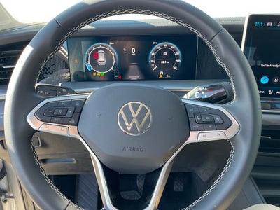 2025 Volkswagen Tiguan 2.0T SE