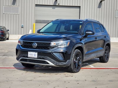 2024 Volkswagen Taos 1.5T SE