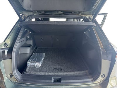 2026 Volkswagen Tiguan 2.0T SEL R-Line