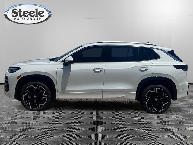 2026 Volkswagen Tiguan 2.0T SEL R-Line Turbo