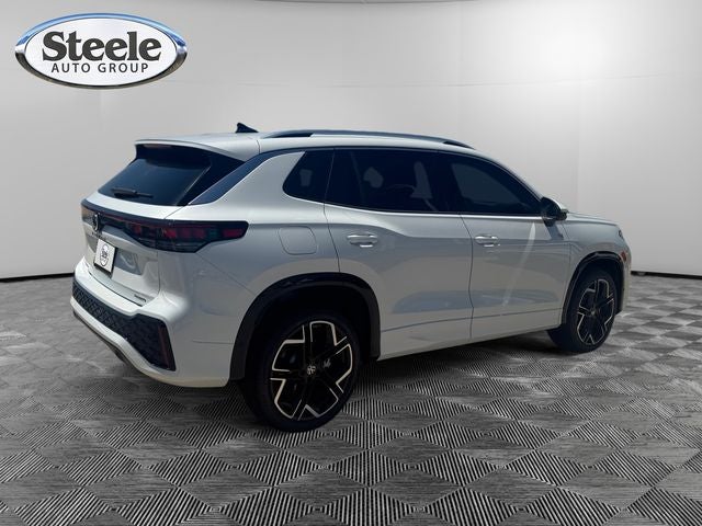 2026 Volkswagen Tiguan 2.0T SEL R-Line Turbo