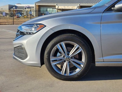 2024 Volkswagen Jetta 1.5T SE