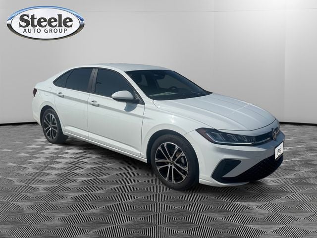 2026 Volkswagen Jetta Sport - Photo 7