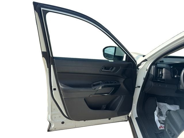 2023 Nissan Pathfinder SV