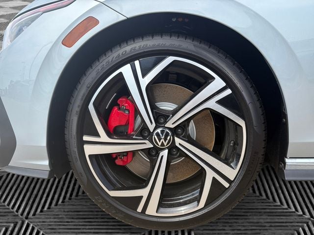 2025 Volkswagen Golf GTI 2.0T SE