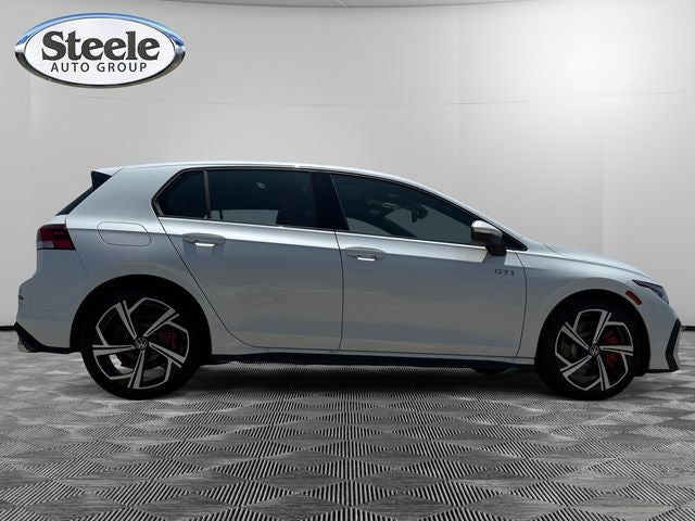 2025 Volkswagen Golf GTI 2.0T SE