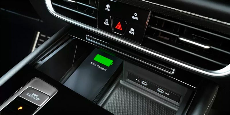 phone charger of Volkswagen Atlas